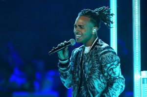 Farruko y Ozuna se unen al lineup final de “Latin AMAs”