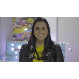 ¡Por fin! El primer video del Vlog con Mike Bahìa estrenando casa disquera