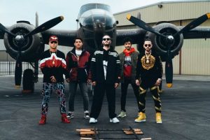 Reik sigue experimentando con sonidos urbanos, esta vez con Wisin y Yandel en "Duele"