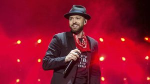 Justin Timberlake y Anderson .Paak trabajando juntos en estudio
