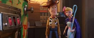 OS ESCENARIOS PRINCIPALES DE TOY STORY 4