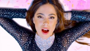 Video: “Alesso – Sad Song (feat. TINI)”